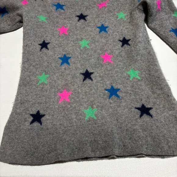 Halogen 100% Cashmere Gray Sweater with Colorful Star Patterns - Picture 8 of 16